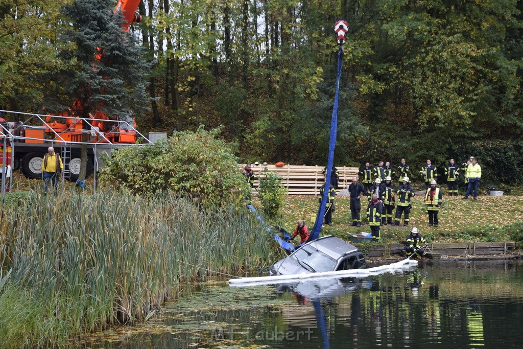 Einsatz BF Koeln PKW im See Koeln Esch P042.JPG - Miklos Laubert